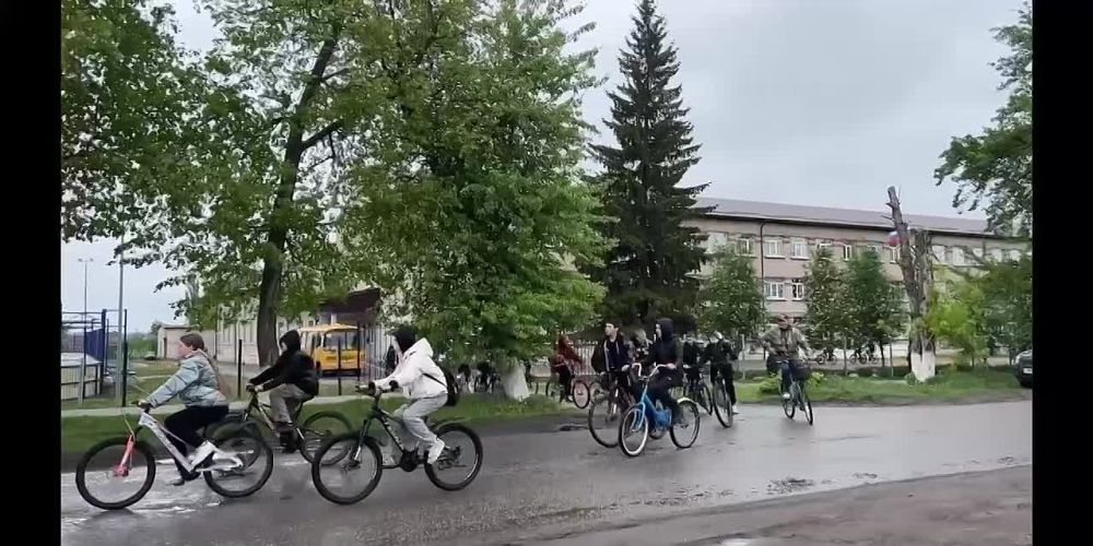 9.               ,  80-  