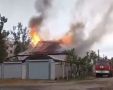 В городе Лиски вспыхнула крыша жилого одноэтажного дома