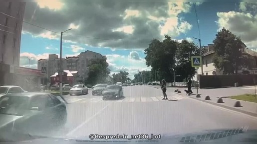    :  4        