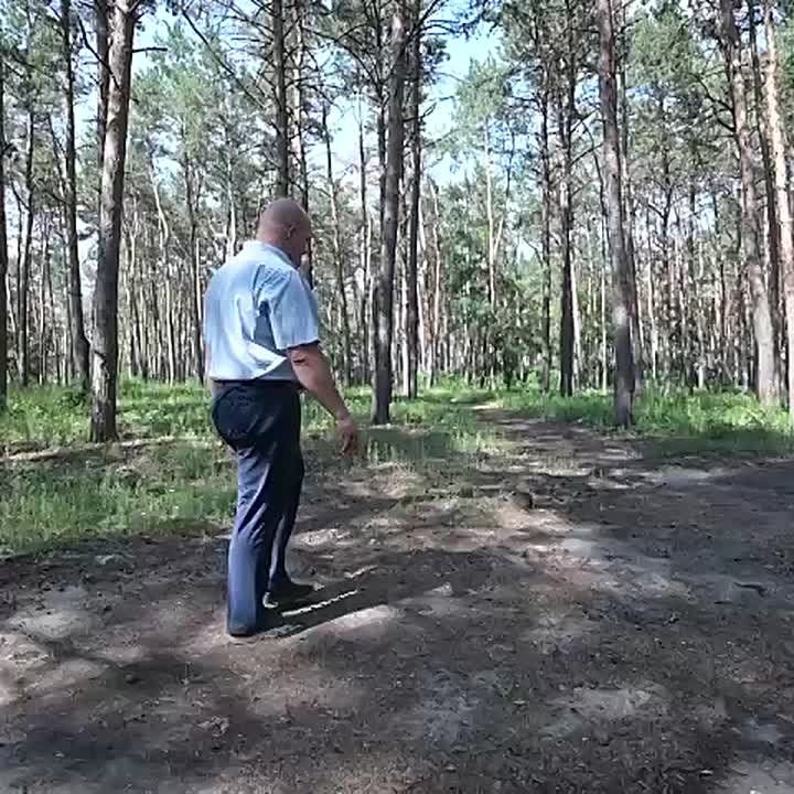    .!