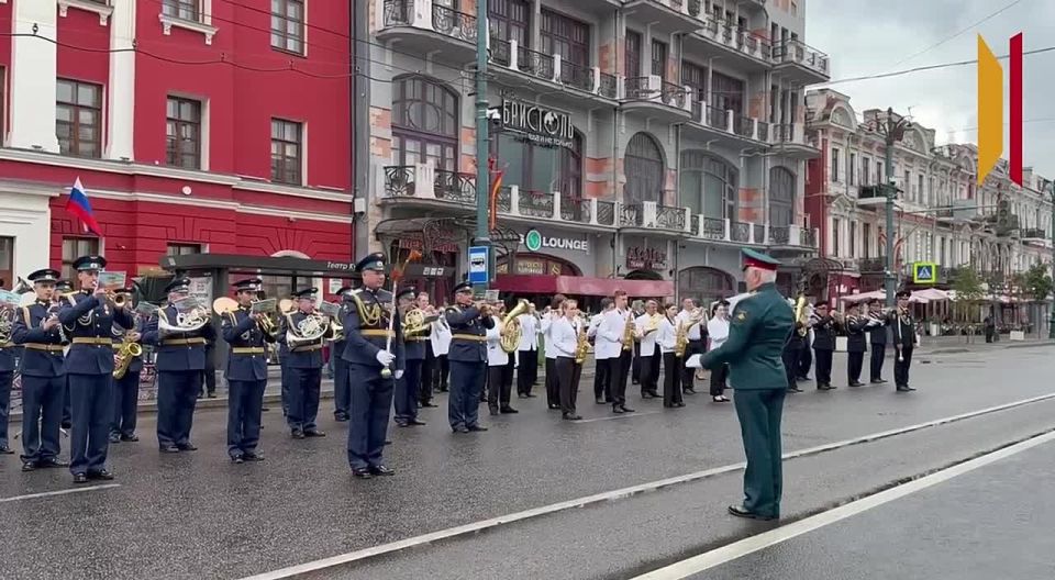 Марш-парад струнных и духовых коллективов прошел в Воронеже