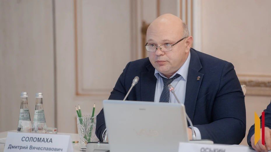 Руководитель Государственной жилищной инспекции Воронежской области Дмитрий Соломаха ответит на вопросы жителей региона в прямом эфире