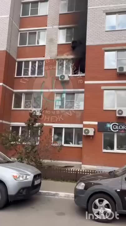 На улице Владимира Невского загорелась квартира