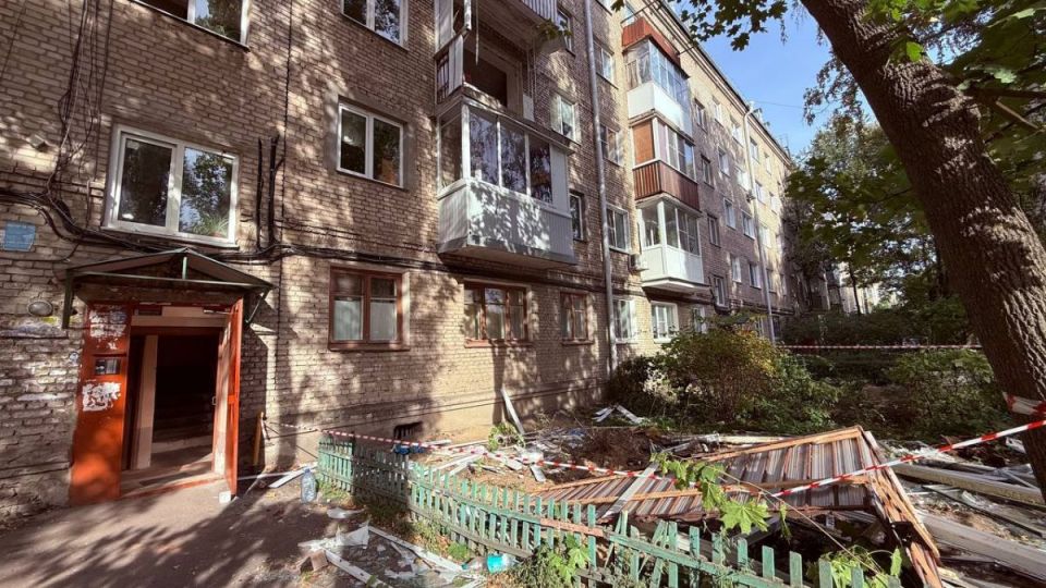 Пострадавшие в Воронеже при взрыве самогонного аппарата отец и сын остаются в больнице