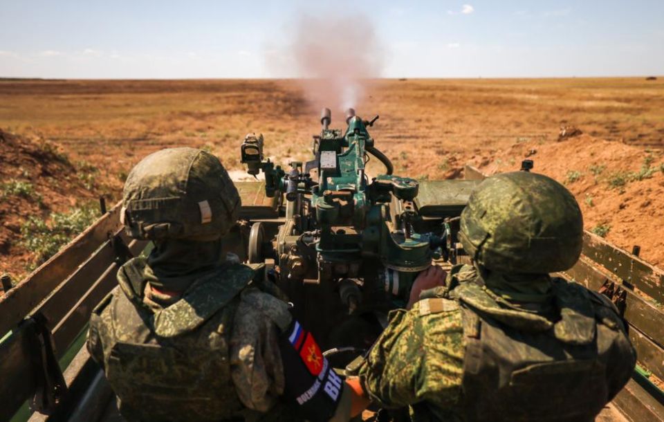 Пострадал человек, сбит 251 дрон. Последствия ночной атаки на регионы РФ