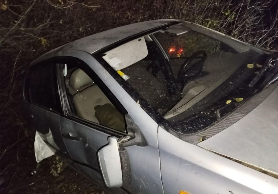 В ДТП на воронежской трассе погиб водитель отечественной легковушки