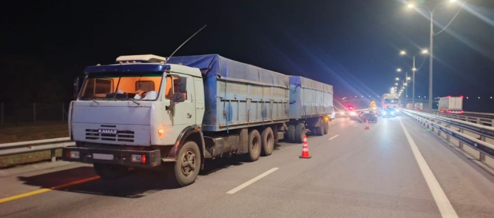 В Богучарском районе сотрудники Госавтоинспекции устанавливают обстоятельства ДТП с четырьмя пострадавшими