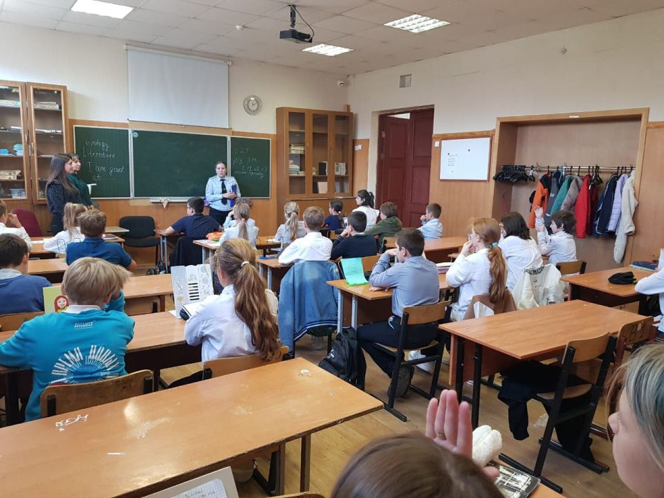 Акция «Стоп, мошенники!» охватила учебные заведения Воронежа