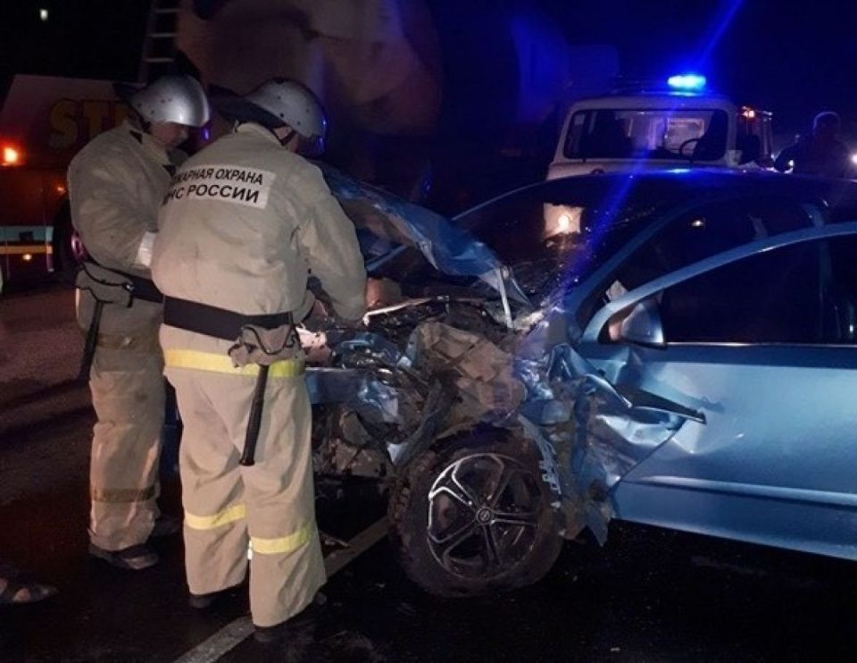 ВАЗ и Mercedes столкнулись на трассе «Курск-Воронеж»