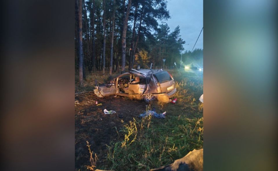 В аварии на Левом берегу Воронежа один человек погиб и еще двоим потребовалась помощь медиков