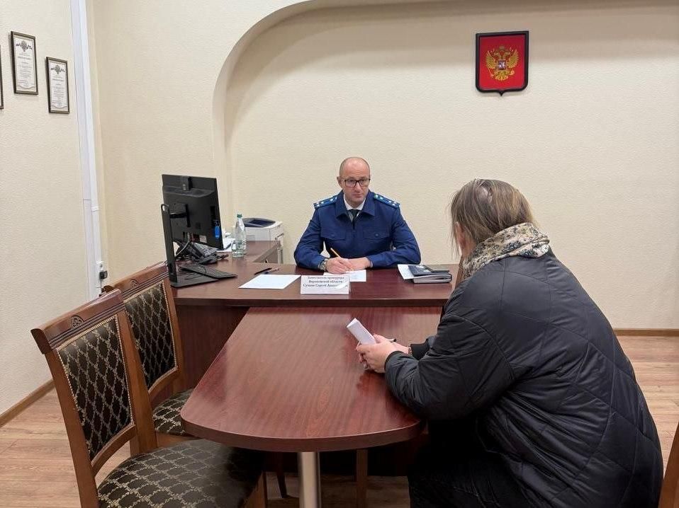 Заместитель прокурора области Сергей Сучков провел выездной прием инвалидов в Центральном районе г.Воронежа