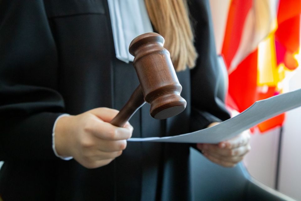 Суд перешел к прениям по делу о резонансном покушении на рамонского префекта