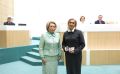 На 598-м заседании Совета Федерации В. Матвиенко вручила удостоверения новым сенаторам