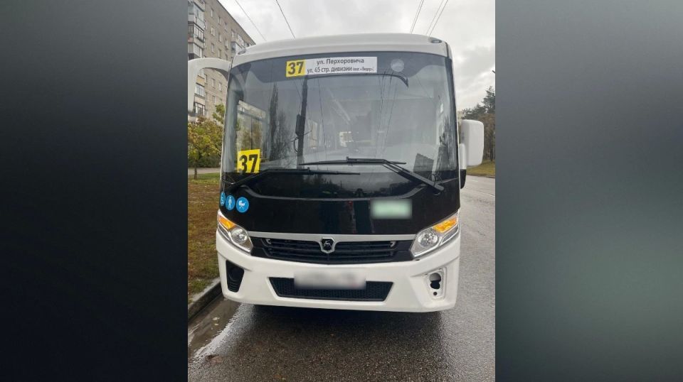 В Воронеже автобус №37 сбил 7-летнюю девочку