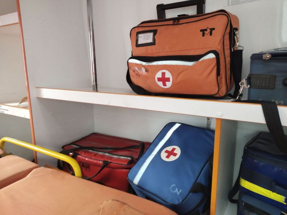 На производстве в Нововоронеже слесарь получил тяжелые травмы после удара деталью из металла по лицу