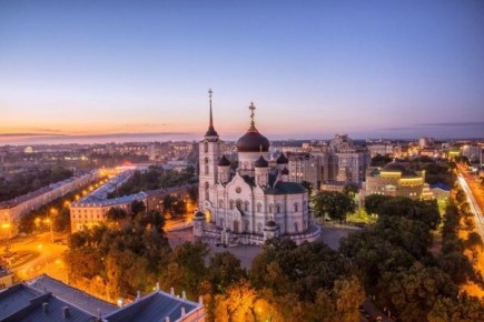 121 украинский беспилотник самолетного типа уничтожила ПВО над российскими регионами минувшей ночью — Минобороны