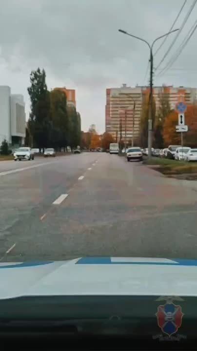 За несоблюдение требований дорожного знака «остановка запрещена» у дома 3 на ул. Генерала Лизюкова эвакуирован автомобиль