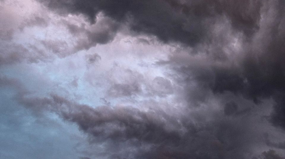 Воронежцы сообщили о громких звуках ночью 26 октября