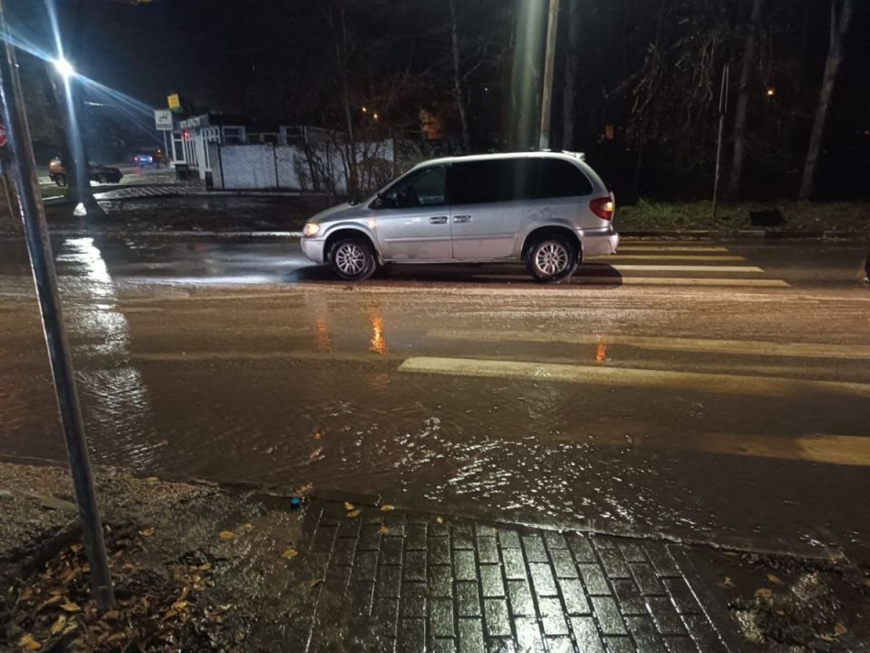 В больницу доставили десятилетнего ребенка, которого сбила легковушка на пешеходном переходе в Воронеже