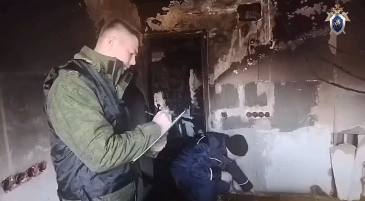 Избил гантелью и порезал горло: что нововоронежский подросток, устроивший взрыв газа, сделал с матерью?