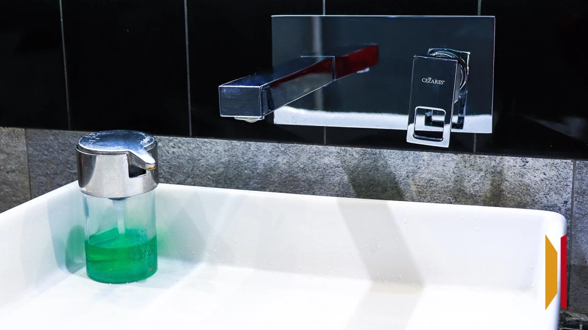 В Воронеже 29 октября отключат воду на шести улицах микрорайона Сомово