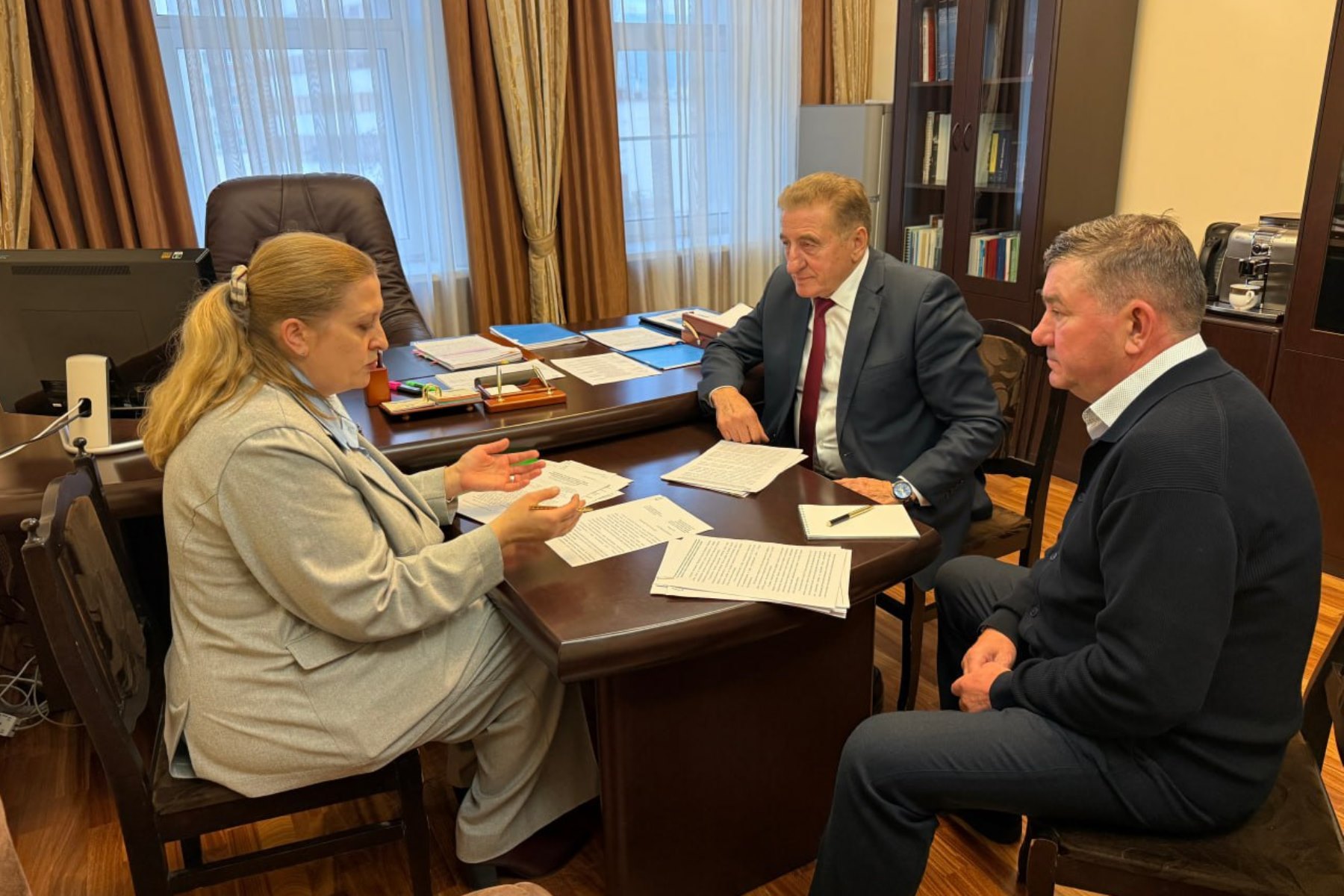 Сергей Лукин и Евгений Китаев провели рабочую встречу с министром тарифного регулирования региона