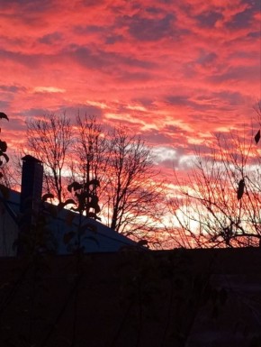 Невероятный огненный закат сегодня в Воронежской области