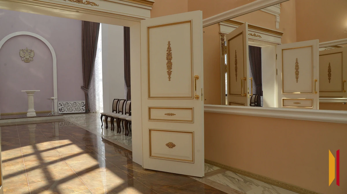 Воронежские ЗАГСы переименуют и реорганизуют: график работы учреждений