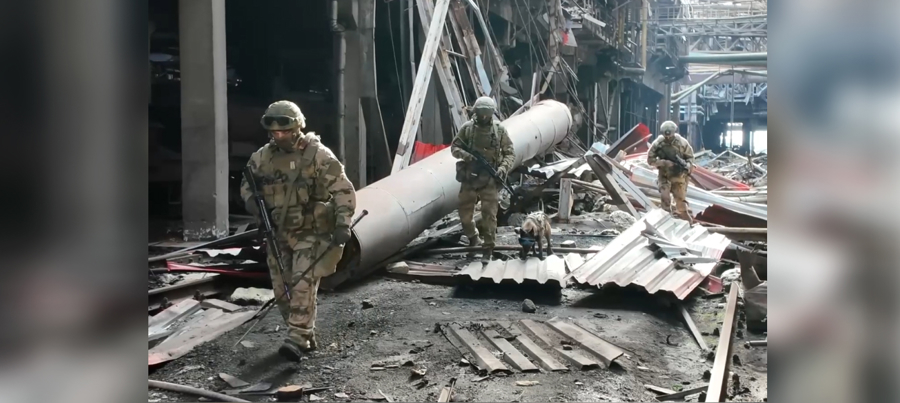 РОСГВАРДЕЙЦЫ ОБЕЗВРЕДИЛИ БОЕПРИПАСЫ, БРОШЕННЫЕ ВСУ НА«АЗОВСТАЛИ»