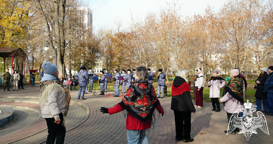 Военный оркестр Управления Росгвардии по Воронежской области выступил на праздничных мероприятиях, посвященных Дню народного единства