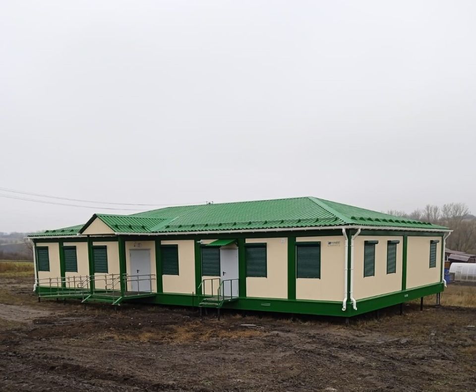 В сёлах Воронежской области завершилось возведение ещё двух новых модульных врачебных амбулаторий