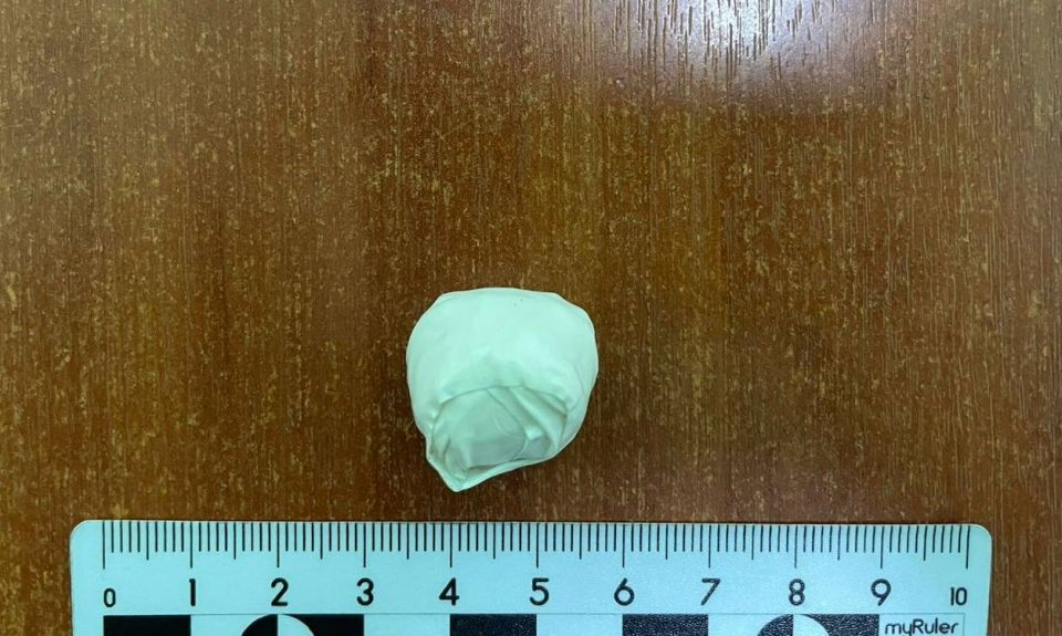 В Воронеже транспортные полицейские выявили местного жителя с наркотическим веществом