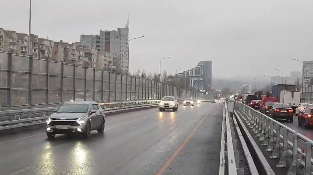В Воронеже открыли движение по второй части эстакады на улице Остужева