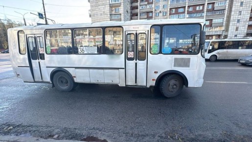 Автобус сбил женщину в Юго-Западном районе Воронежа