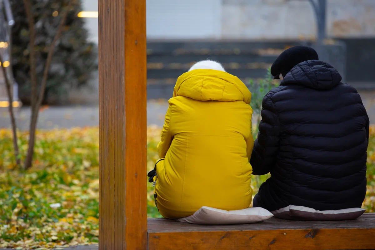 В соцсетях и мессенджерах активно распространяется фейк о поднятии пенсионного возраста