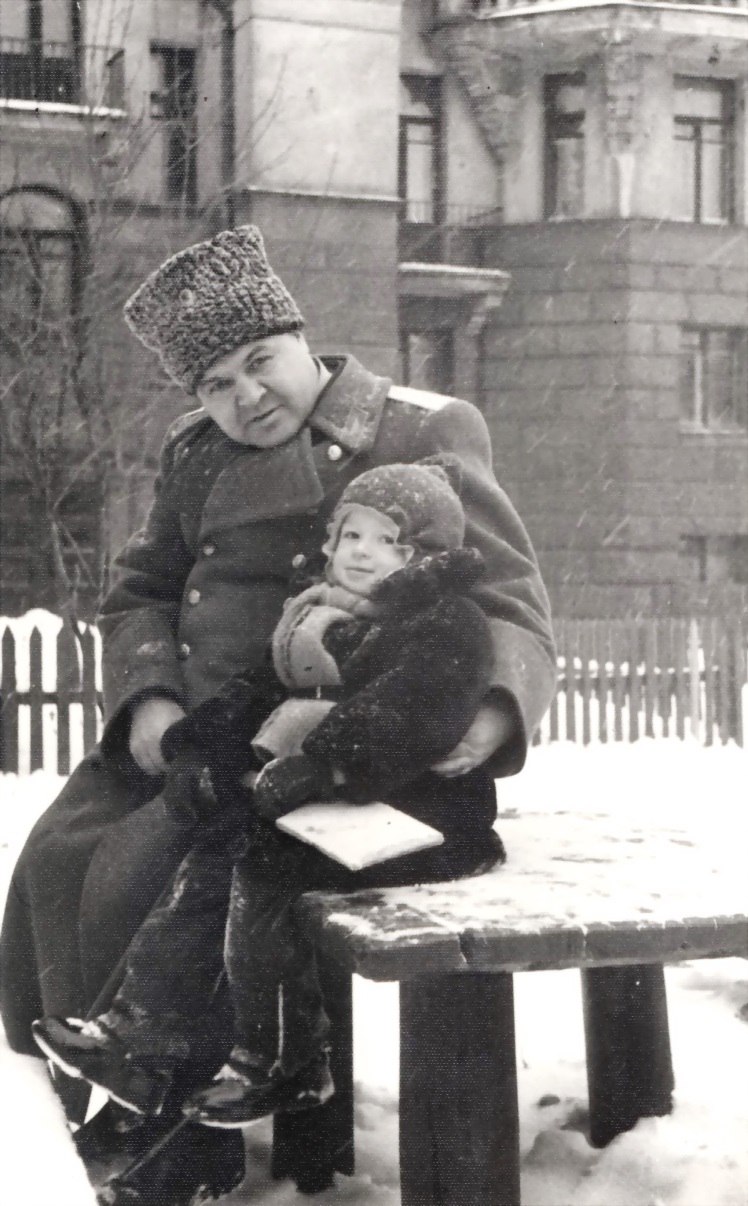 «Авторитет Семена Переверткина в семье был непререкаемым»: единственный внук воронежского Героя СССР рассказал о своем легендарном деде