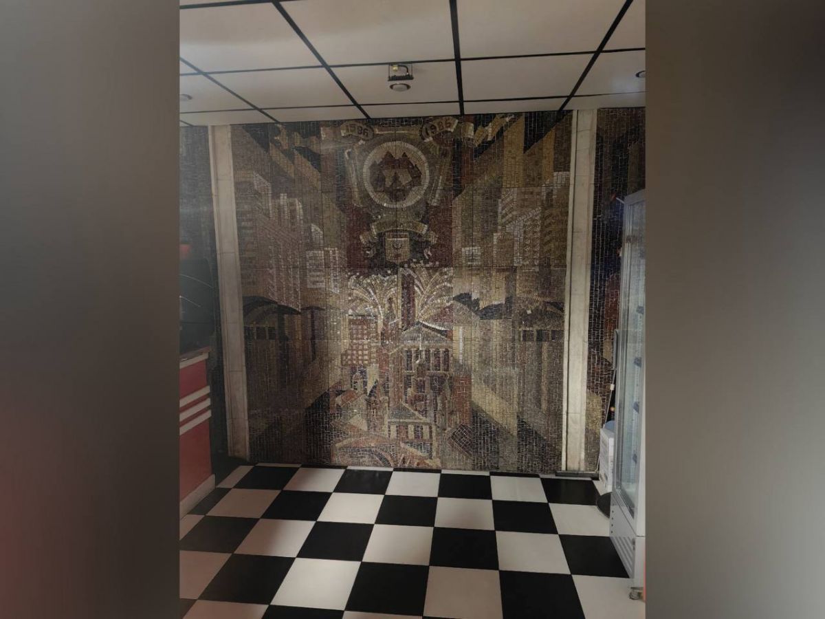 Стену с мозаикой, посвященной 400-летию Воронежа, открыли в переходе
