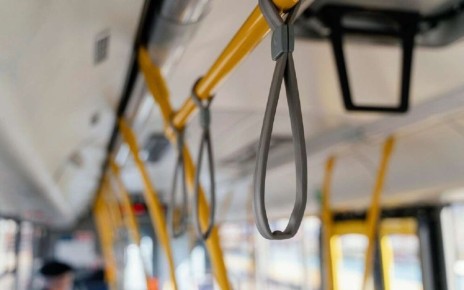 Движение 4 воронежских автобусов временно изменят в связи с подрывом обломков ракет ATACMS