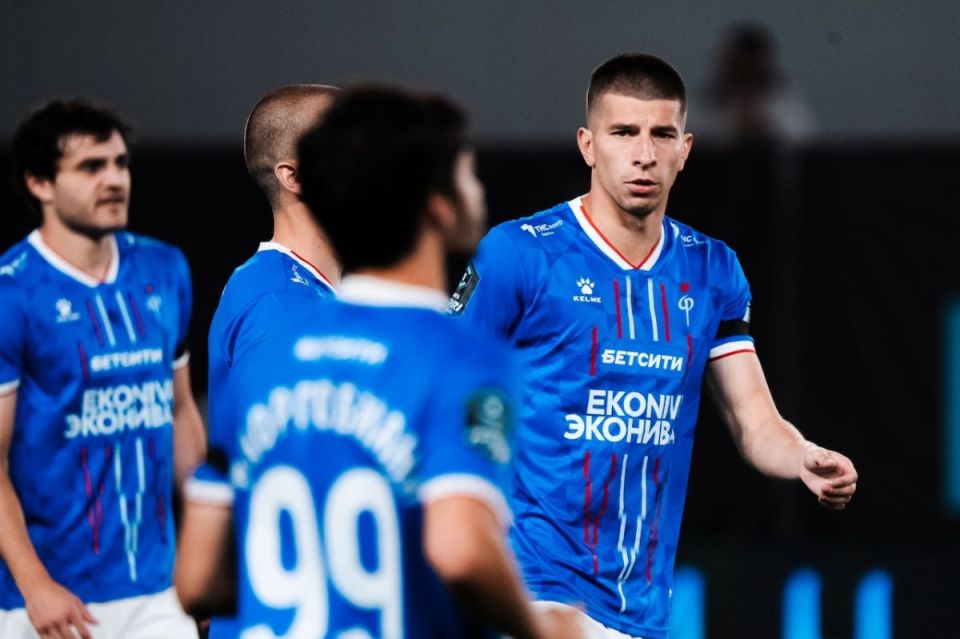 Воронежский «Факел» доводит счёт до разгромного в матче с «Уфой»