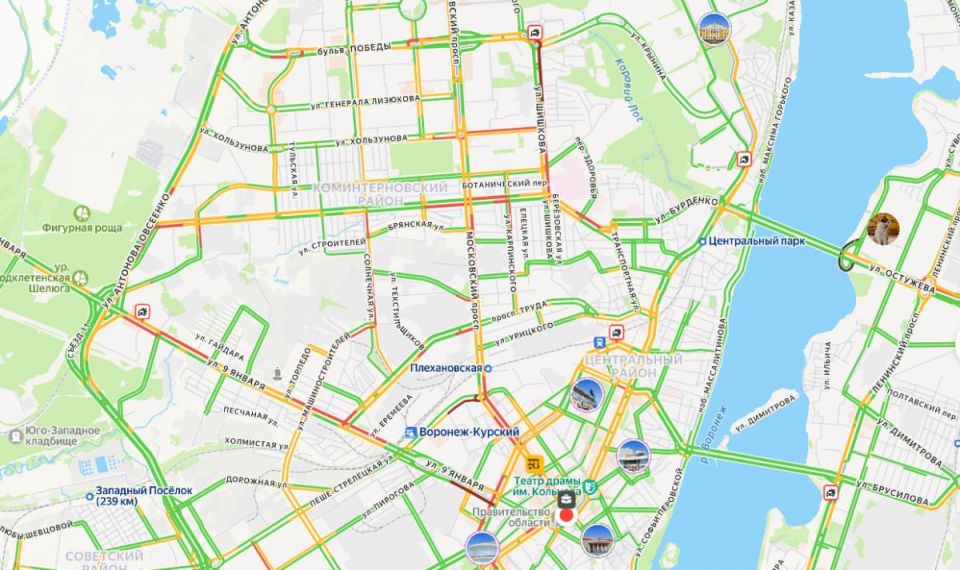 Воронежцы проводят вечер понедельника в 5-балльных пробках