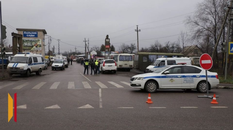 В Воронеже территорию СНТ «Дальние сады» обследовали после подрыва обломков ракеты ATACMS