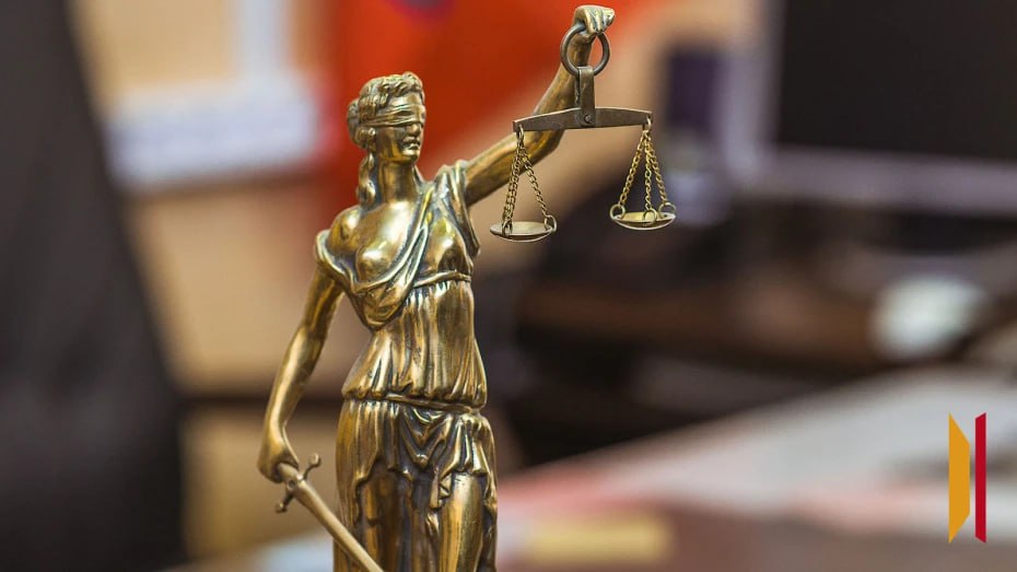 В Воронеже бывшего налогового инспектора будут судить за взятку