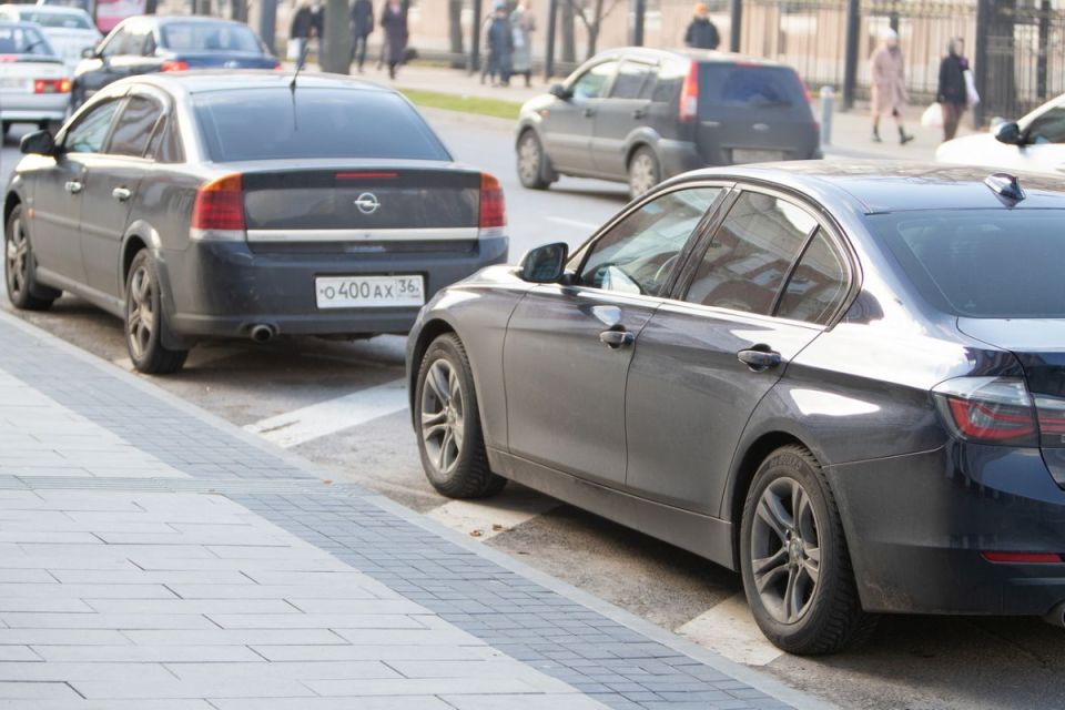 Ремонт ливнёвки ограничит автомобильное движение по одной из улиц в Воронеже
