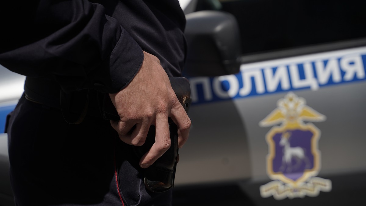 В Воронеже мужчина устроил стрельбу в супермаркете, есть пострадавший