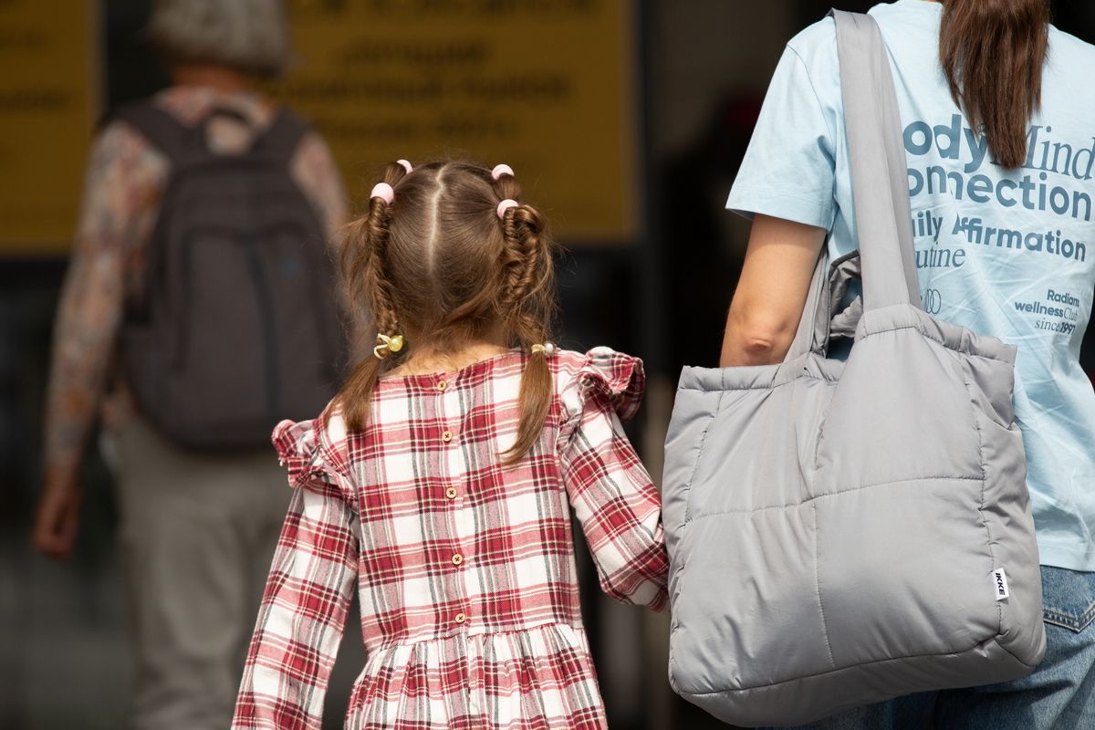 Троих детей забрали у воронежской матери-наркоманки