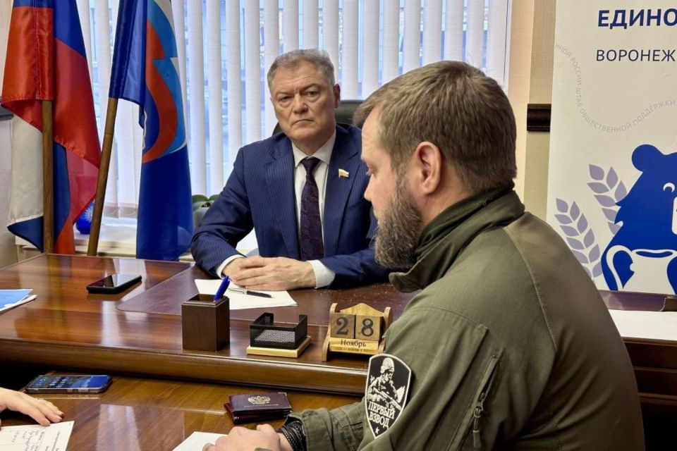Виктор Логвинов провел прием граждан
