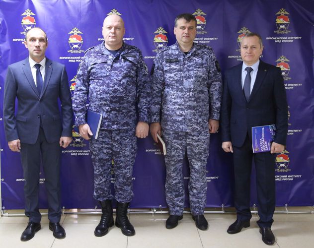 ������������� ���������� ������� ������� � ����������� � ����������� ��������� ��� ������