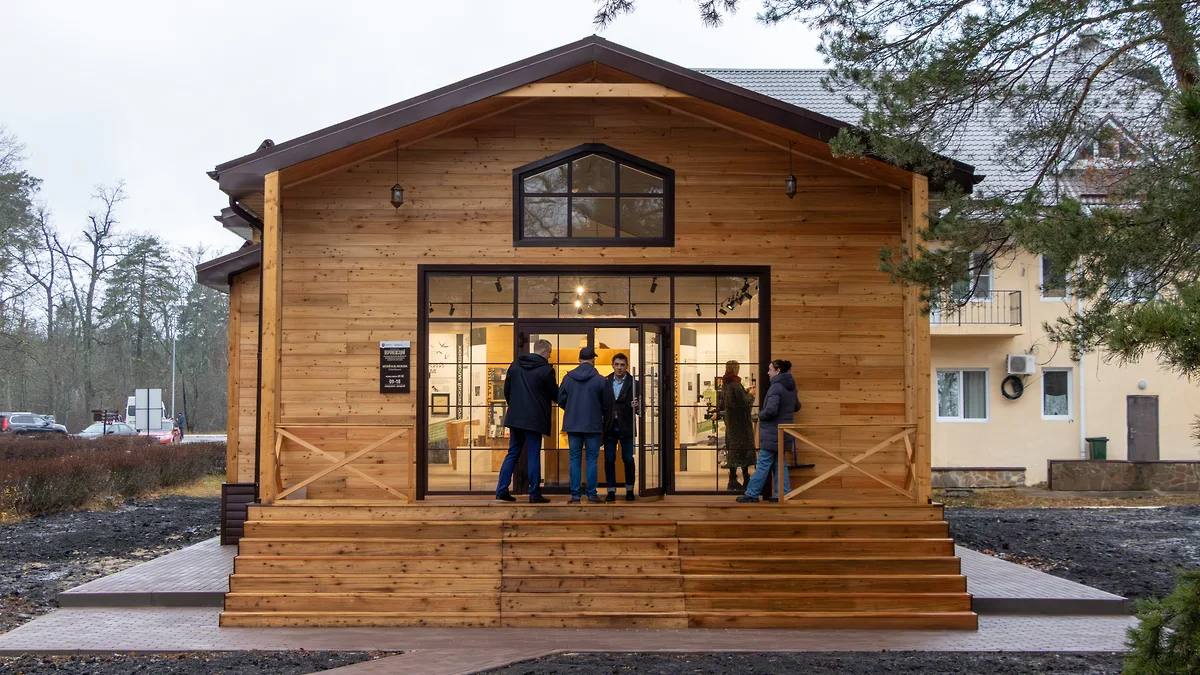 Как выглядит новый музей Василия Пескова в Воронежском заповеднике