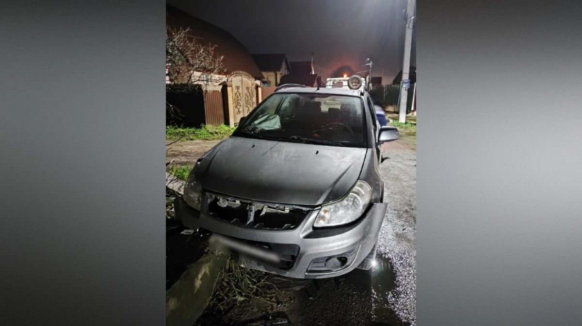 Под Воронежем 18-летний водитель Suzuki врезался в бетонные блоки и погиб