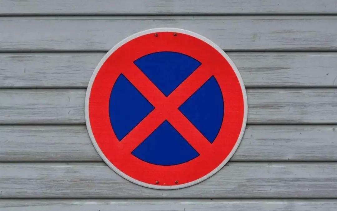 На 8 часов для движения транспорта перекроют часть улицы Черняховского в Воронеже